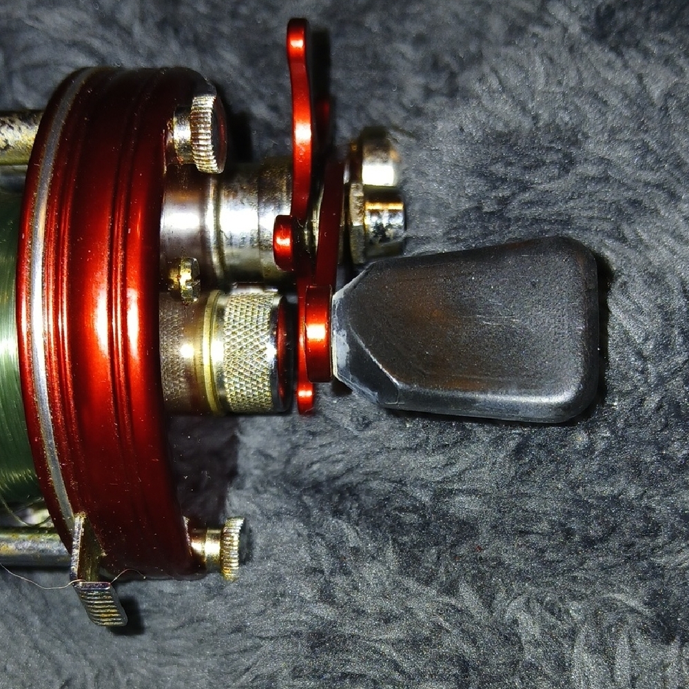 Ambassadeur 5000 ABU Red Fishing Reel As Pictured. - Picture 13 of 14